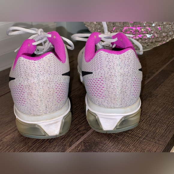 Nike Air Max Tailwind Running Shoes - Picture 6 of 15